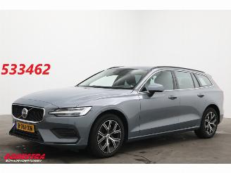 Unfallwagen Volvo V-60 2.0 B4 Core LED ACC Apple/Android PDC AHK 2022/12