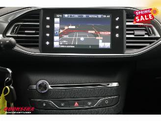 Peugeot 308 SW 1.2 PureTech Active Pano Navi Clima Cruise PDC AHK picture 7