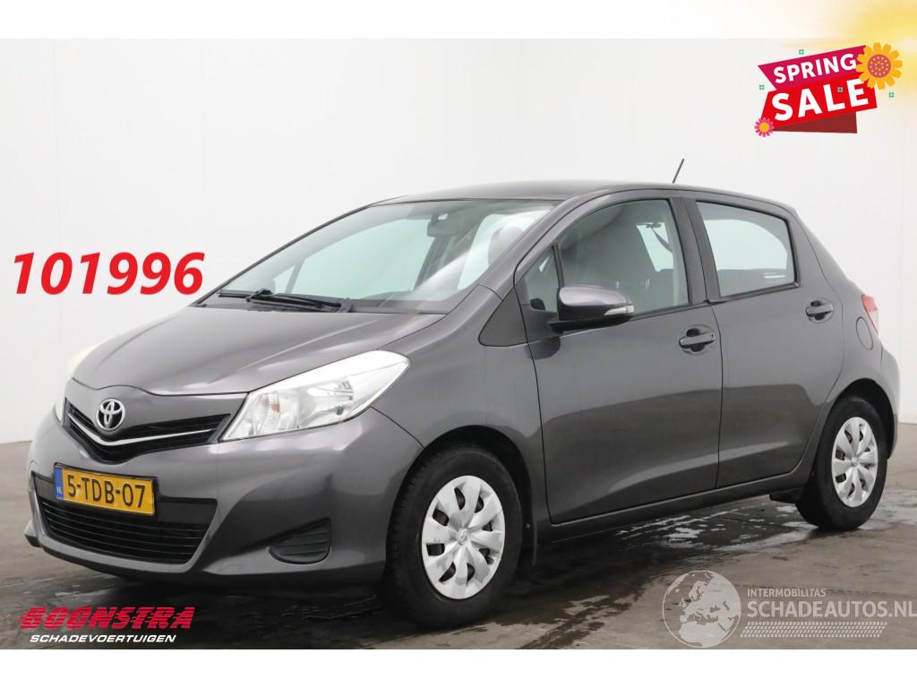 Toyota Yaris 1.0 VVT-i Now Airco 150.747 km!