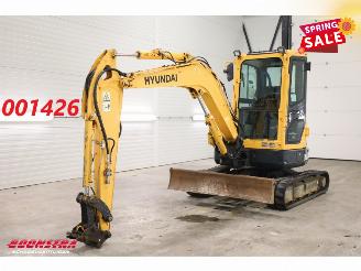 Tweedehands machine Hyundai  Robex 35-Z-9 BY 2016 3.572 Uur 2016/12