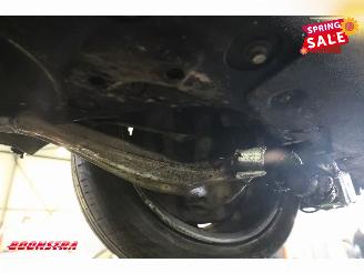 Volvo V-60 T8 Twin Engine AWD Inscription Pano LED ACC H/K Ventilatie LRHZ AHK picture 12