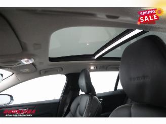 Volvo V-60 T8 Twin Engine AWD Inscription Pano LED ACC H/K Ventilatie LRHZ AHK picture 21