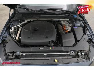 Volvo V-60 T8 Twin Engine AWD Inscription Pano LED ACC H/K Ventilatie LRHZ AHK picture 9