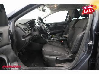 Renault Mégane 1.2 TCe Limited Navi Clima Cruise PDC picture 8