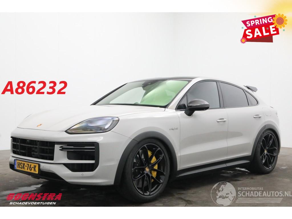 Porsche Cayenne 4.0 Turbo GT E-Hybrid PCCB Sport Chrono PDLS+ HUD Burmester HUD 360°