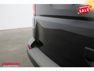 Volkswagen Transporter 2.0 TDI L2-H1 DoKa DC Navi Airco Cruise PDC Marge! picture 14