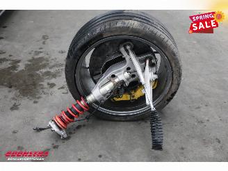 Porsche Cayman 718 GT4 RS PCCB PDLS+ Navi Clima PDC 6.095 km! picture 35