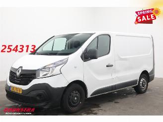 Uttjänta bilar auto Renault Trafic 1.6 dCi L1-H1 Comfort Navi Airco Cruise PDC 2019/7