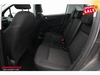 Peugeot 208 1.2 PureTech Blue Lion 5-DRS Navi Airco Cruise PDC 41.267 km! picture 17