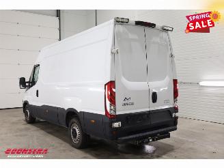 Iveco Daily 35S18H HiMatic Navi Clima Cruise Camera AHK picture 4