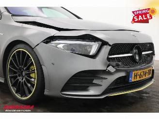 Mercedes A-klasse 200 7G-Tronic Edition AMG LED Schuifdak Burmester Camera SHZ picture 6