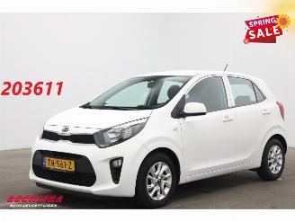 skadebil auto Kia Picanto 1.0 CVVT EconomyPlusLine Airco Bluetooth 92.072 km! 2018/9