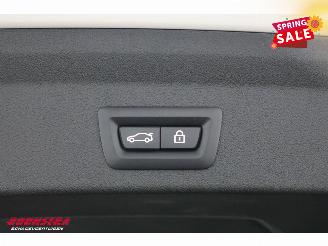 BMW 1-serie 120i Aut. Sportline LED Navi Cruise LRHZ SHZ picture 24