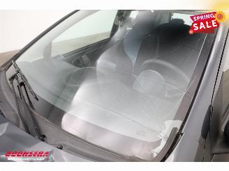 Toyota Aygo 1.0 VVT-i Now 5-DRS Navi Airco 96.456 km! picture 12