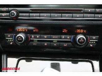 BMW 5-serie Touring 520i Aut. M-Sport Pano Leder Memory SHZ Orig. NL 151.381 km! picture 28