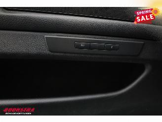 BMW 5-serie Touring 520i Aut. M-Sport Pano Leder Memory SHZ Orig. NL 151.381 km! picture 20