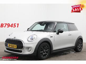 Avarii autoturisme Mini Mini 1.5 Cooper Chili Serious Business Navi Clima Cruise PDC 2016/5