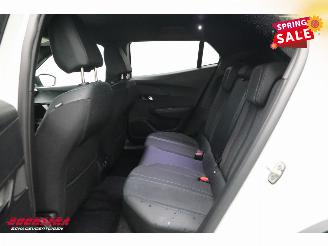 Peugeot e-2008 EV Allure Pack 50 kWh Virtual Apple/Android Cruise Camera picture 14