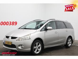 Schadeauto Mitsubishi Grandis 2.4-16V InSport Dealeronderhouden Navi Clima Cruise PDC AHK 2009/6
