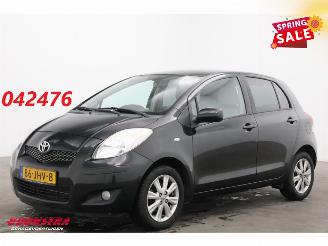ocasión turismos Toyota Yaris 1.3 VVTi Executive 5-DRS Clima PDC AHK 178.940 km! 2009/6