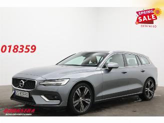 Damaged car Volvo V-60 2.0 T5 Momentum Leder Cruise SHZ AHK 2018/10