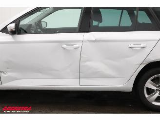 Skoda Fabia Combi 1.0 Clever Navi Clima Cruise SHZ PDC picture 8