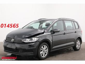 škoda osobní automobily Volkswagen Touran 2.0 TDI 150 PK DSG Navi Clima Cruise SHZ PDC 2023/8