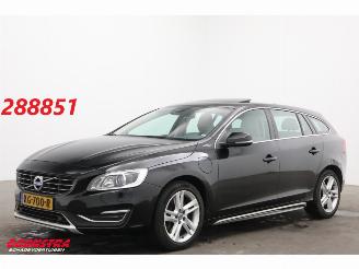 okazja samochody osobowe Volvo V-60 2.4 D6 Twin Engine Summum Schuifdak H/K Memory BiXenon Camera SHZ AHK 2016/9
