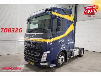 damaged trucks Volvo FH 420 4X2 Voll luft! Hefschotel Fahrbereit Euro 6 2014/10