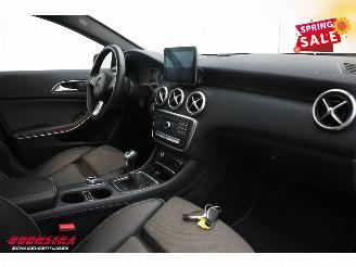 Mercedes A-klasse 160 Ambition Pano Navi Airco Cruise PDC picture 11