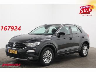 Schadeauto Volkswagen T-Roc 1.0 TSI Style Business ACC Apple/Android Navi PDC 2021/8