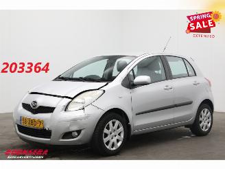 Damaged car Daihatsu Charade ~ Toyota Yaris 1.3 City Airco LMV 136.709 km! 2012/5