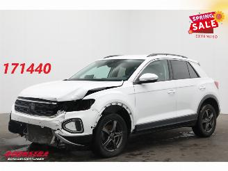 Damaged car Volkswagen T-Roc 1.5 TSI DSG Life Edition LED ACC Virtual Navi Clima SHZ PDC 2024/10