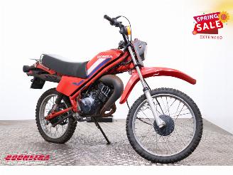 Honda  MT5 picture 2