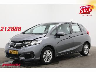 Damaged car Honda Jazz 1.3 i-VTEC Aut. Comfort Bluetooth Airco Cruise SHZ 39.021 km! 2019/6
