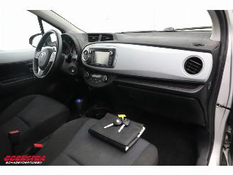 Toyota Yaris 1.5 Full Hybrid Aut. Aspiration Clima Cruise Camera picture 18