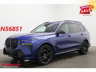 Damaged car BMW X7 M60i xDrive 7-Pers. Pano LED ACC B&W HUD 360° Ventilatie Lucht AHK 2022/10