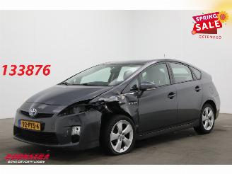uszkodzony samochody osobowe Toyota Prius 1.8 Hybrid Aspiration HUD Clima Cruise PDC 2011/4
