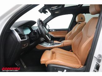 BMW X5 xDrive45e M-Sport Pano LED ACC Lucht Memory Camera AHK picture 13