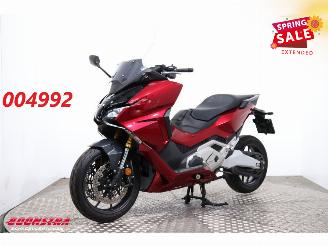  Honda  Forza 750 Forza 750 ABS DCT 9.215 km! 2021/5