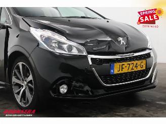 Peugeot 208 1.2 PureTech Aut. Première Pano Navi Clima Cruise Camera 29.828 km! picture 6