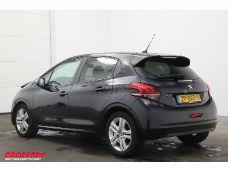 Peugeot 208 1.2 PT Signature Navi Airco Cruise PDC 134.559 km! picture 4