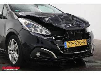 Peugeot 208 1.2 PT Signature Navi Airco Cruise PDC 134.559 km! picture 10