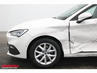 Seat Leon Sportstourer 2.0 TDI Aut. Style LED ACC Virtual Apple/Android Camera LRHZ SHZ picture 11