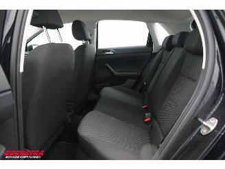 Volkswagen Polo 1.0 MPI Comfortline Airco Bluetooth Cruise picture 16