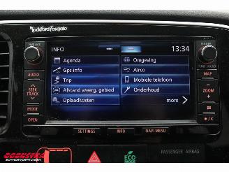 Mitsubishi Outlander 2.0 PHEV 4WD Executive Edition Navi Clima Cruise Camera AHK picture 22