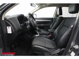 Mitsubishi Outlander 2.0 PHEV 4WD Executive Edition Navi Clima Cruise Camera AHK picture 15