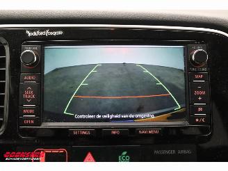Mitsubishi Outlander 2.0 PHEV 4WD Executive Edition Navi Clima Cruise Camera AHK picture 21