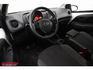 Toyota Aygo 1.0 VVT-i x-fun Teilediebstahl Airco Bluetooth picture 17