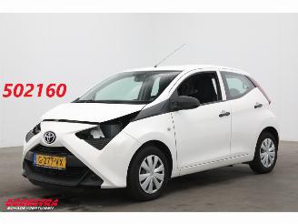 krockskadad bil auto Toyota Aygo 1.0 VVT-i x-fun Teilediebstahl Airco Bluetooth 2020/2
